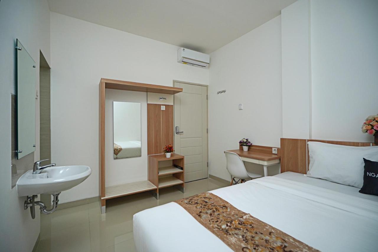 Ngampilan Residence Yogyakarta Mitra Reddoorz Ngabean エクステリア 写真